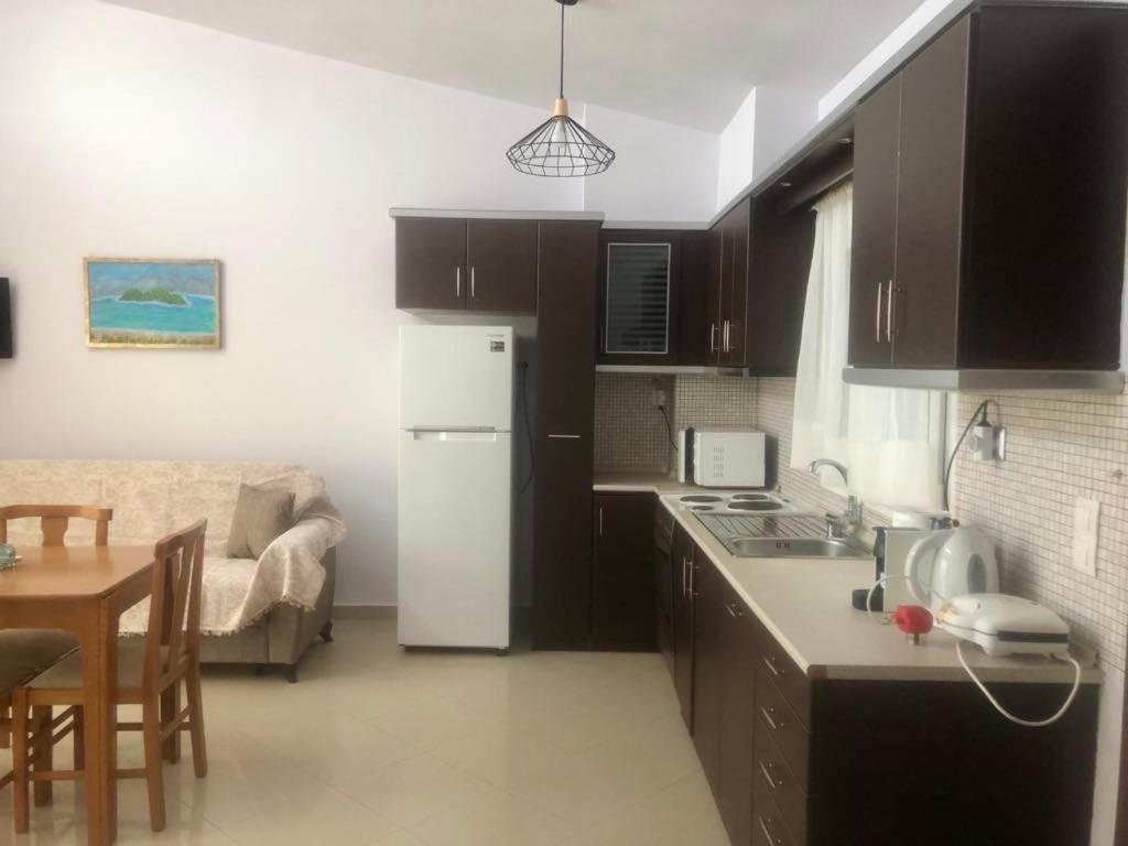 Di Mare Apartment Keramoti  Exterior photo